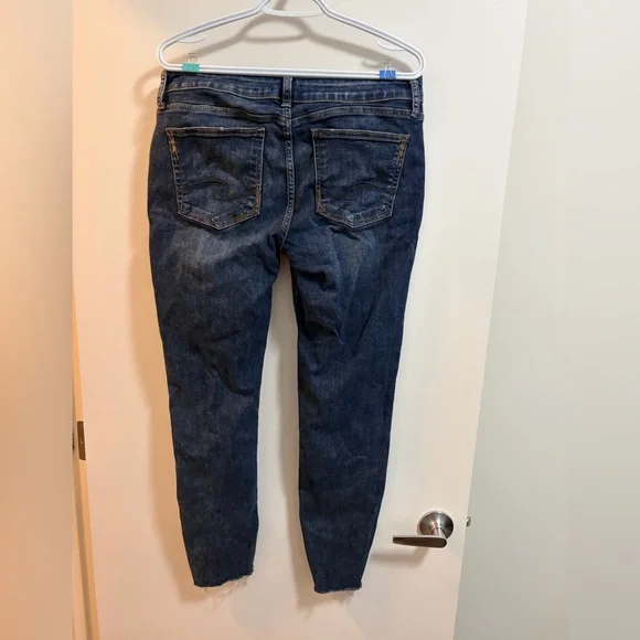 Silver Jeans - Picture 3 of 3